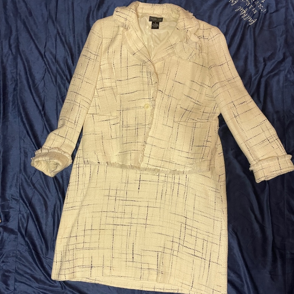 Winter Single-Breasted Skirt Suit